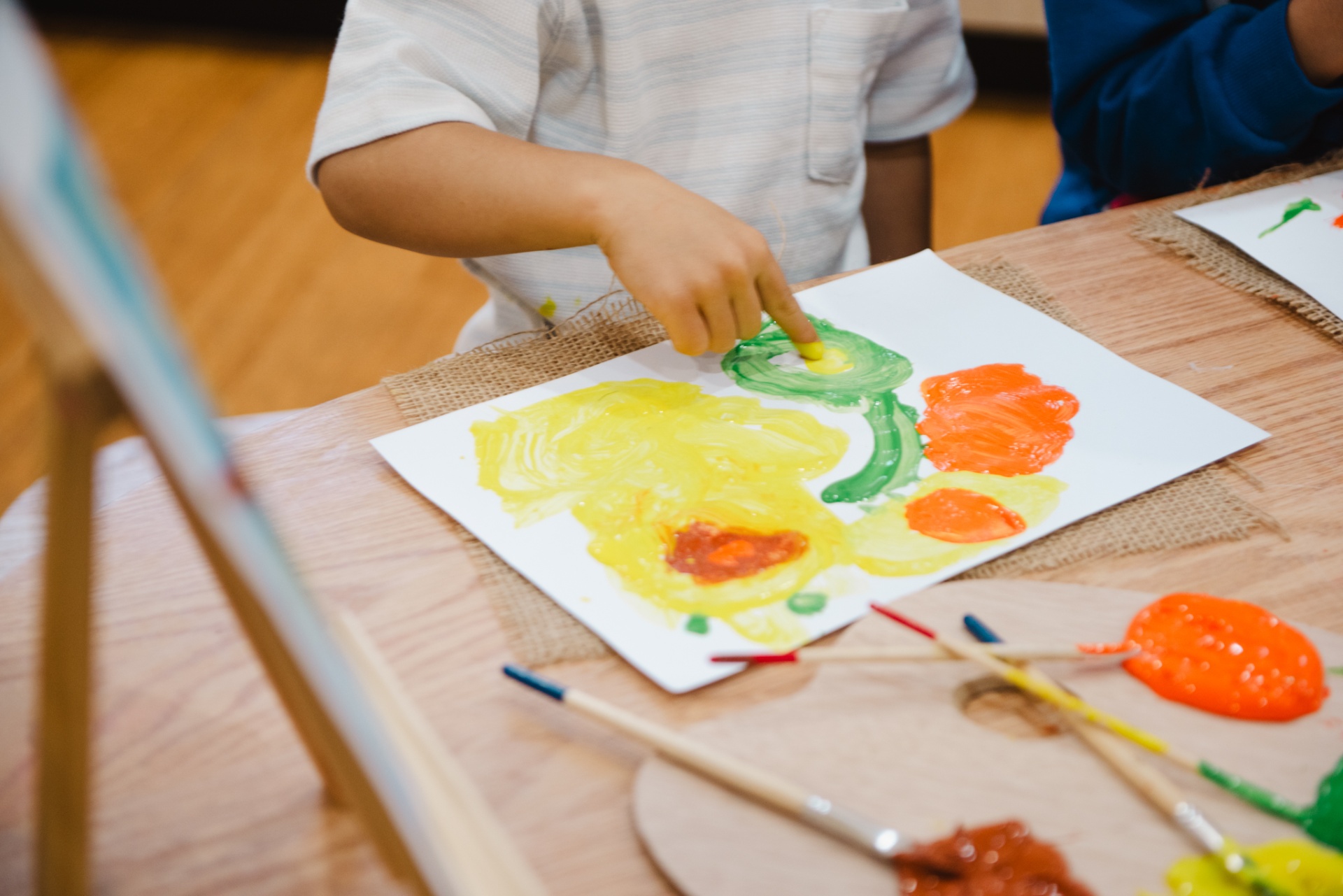 Small hands finger painting
